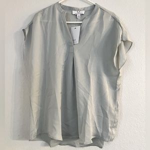 NWT Magaschoni Soft Green Blouse